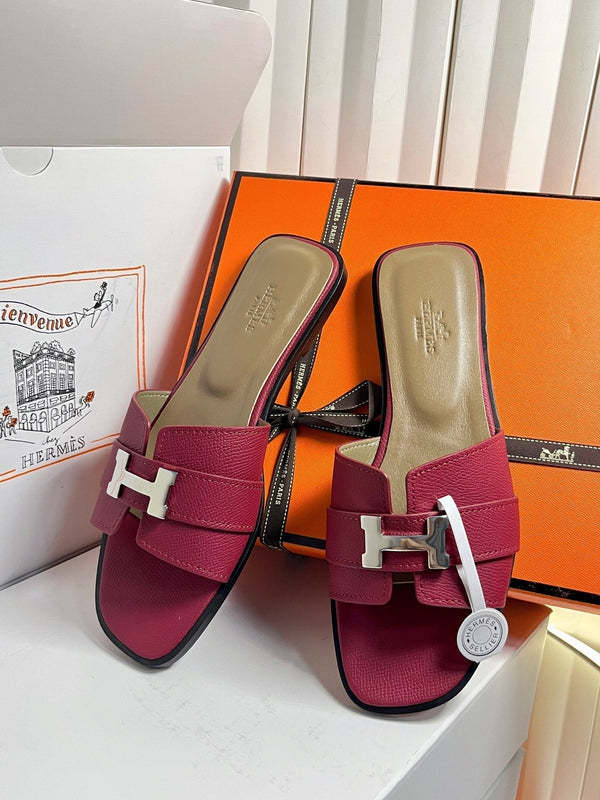 HM 26s Oran Sandals In Burgundy Epsom Calfskin Silver Hardware