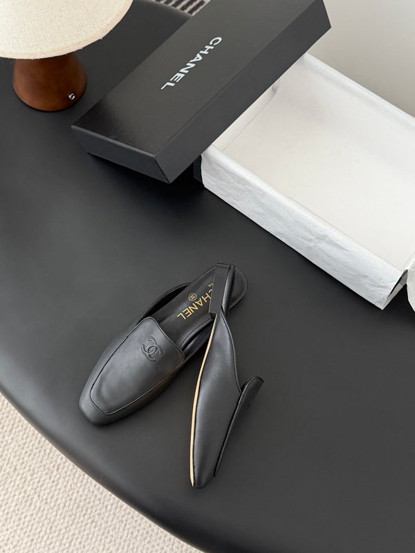 CC 26SS Loafers Mule Black Lambskin 670818