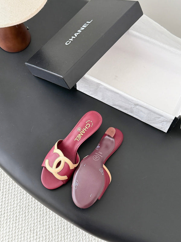 CC 2026 Heeled Sandal Beige Burgundy Lambskin 675858