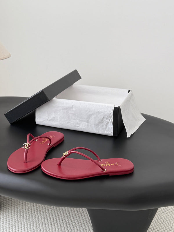 CC 2026 Thong Sandal Burgundy Calfskin 675901