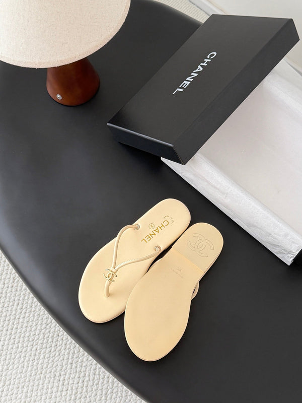 CC 2026 Thong Sandal Beige Calfskin 675905