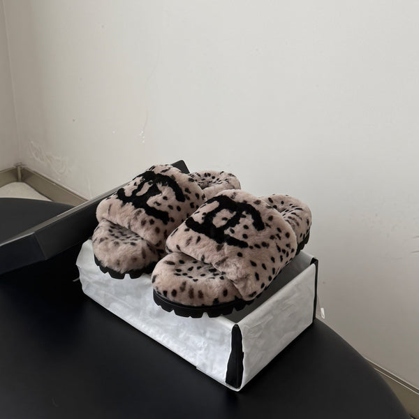 CC 26s Slides Black Nude Pink Dalmatian Print Shearling 969712