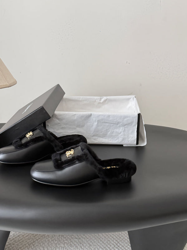 CC 26s Slip-On Mules Black Fluffy Shearling Leather 969730