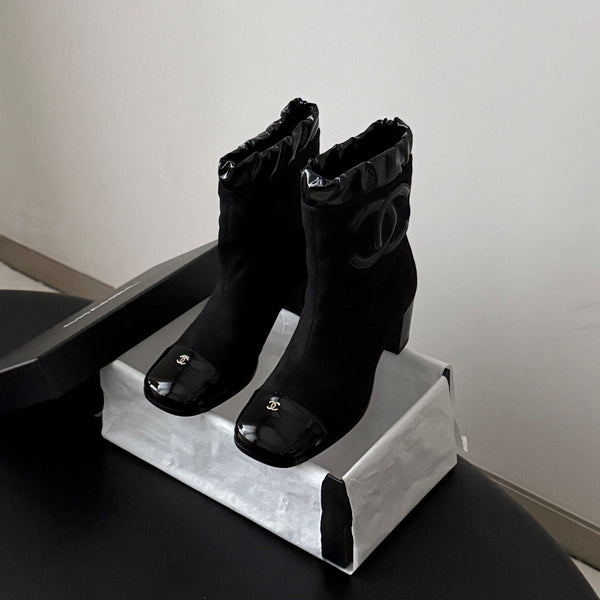 CC 26s Ankle Boots Black Suede Patent Leather 127989