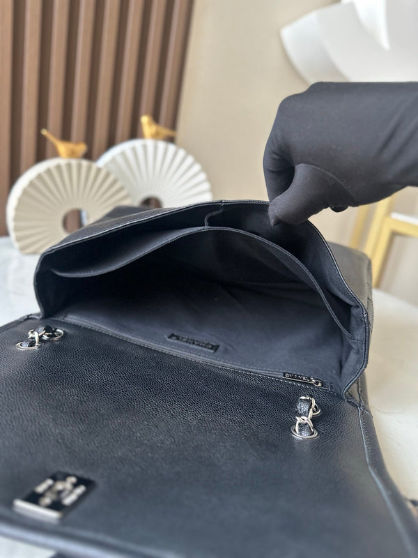 CC Double-Pocket Messenger Bag Black Lambskin Quilted