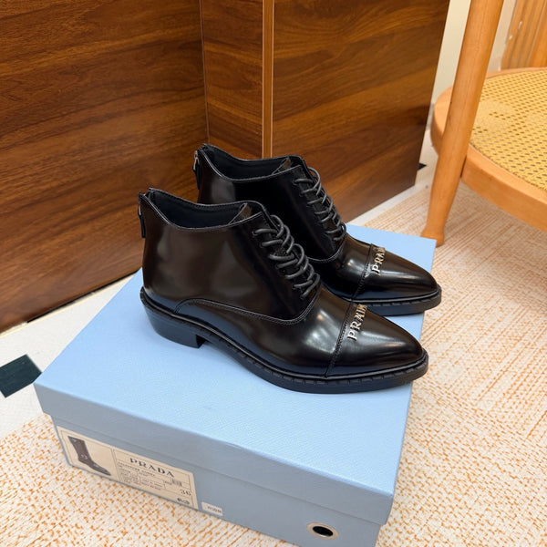 Prad 26s Pointed-Toe Derby Shoes Black Patent Leather 974552