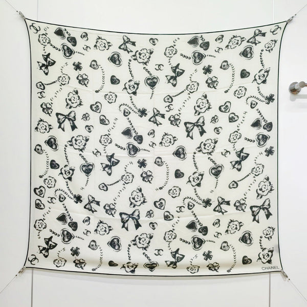 CC 25 Scarf 140CM White Cashmere 293089