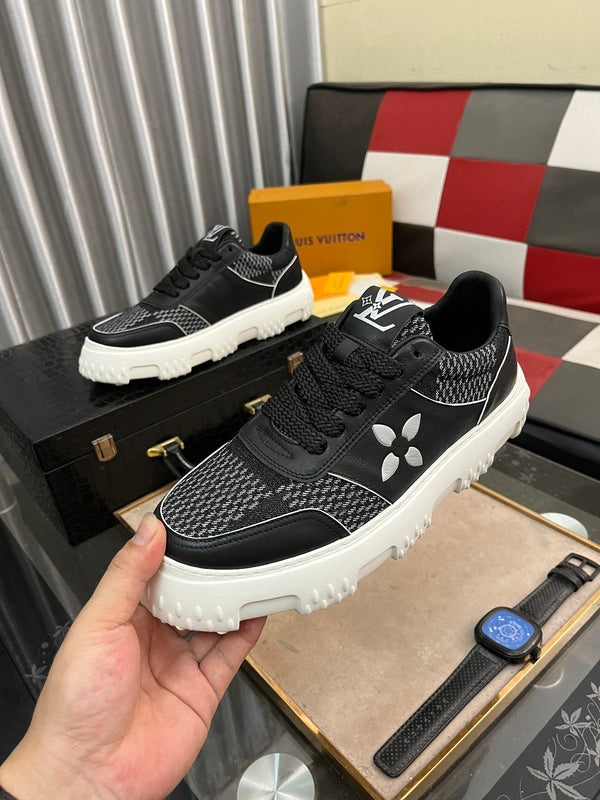 LV SNEAKER IN BLACK MONOGRAM CALFSKIN AND DENIM