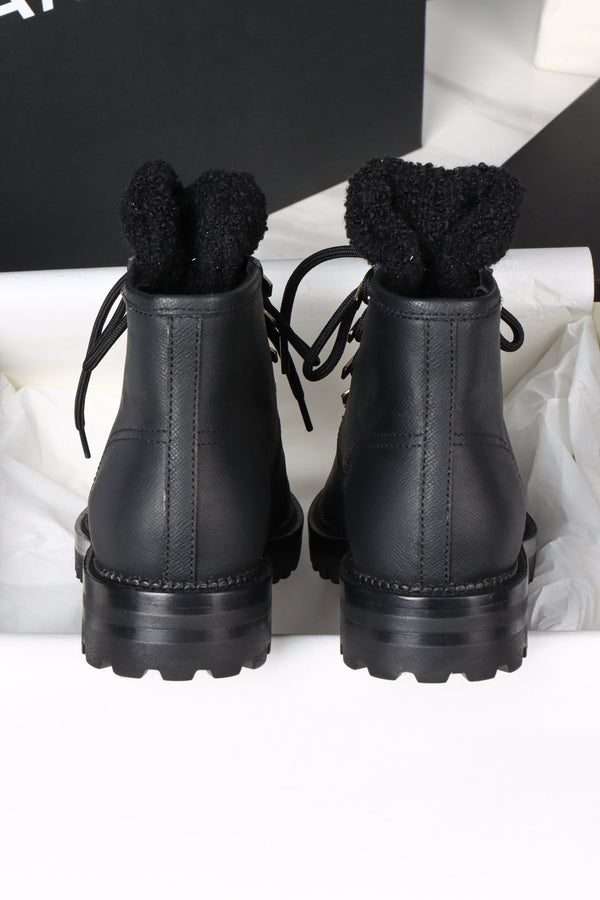 CC 26s Combat Boots Black Shearing Leather 964815