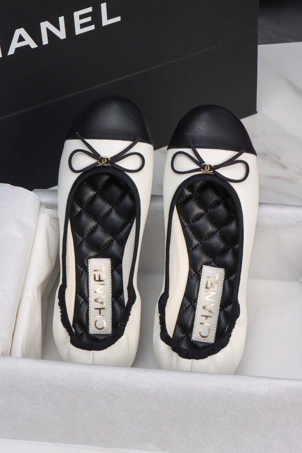 CC 26s Elasticated Ballerinas Black White Leather 964703