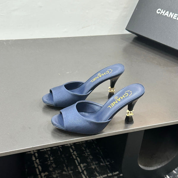 CC 26s Sandal Dark Blue Sheepskin Satin 832567