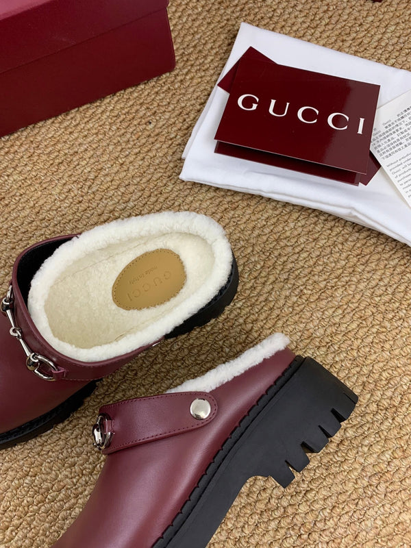 Gucci FW 25 Horsebit Suede Clog Deep Burgundy Leather with Shearling 506442