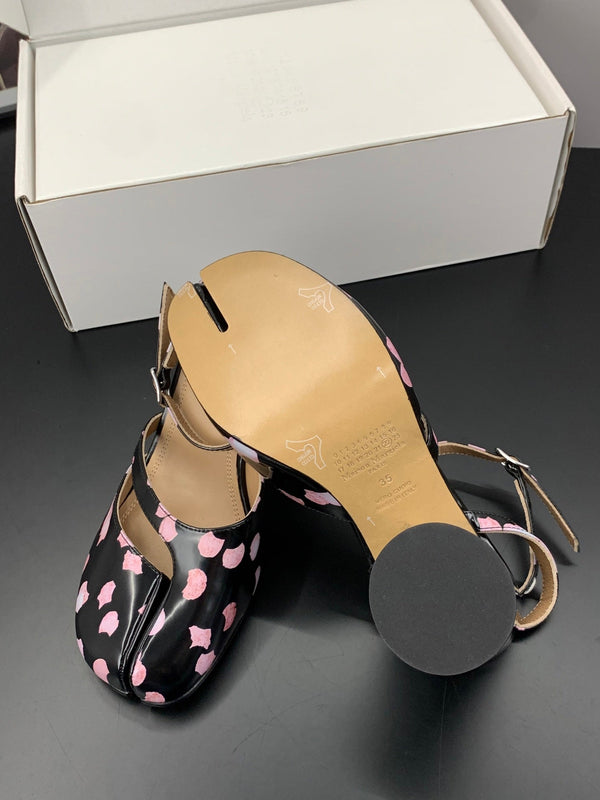 MM Tabi Slingback 6cm Black Pink Cowhide 895243