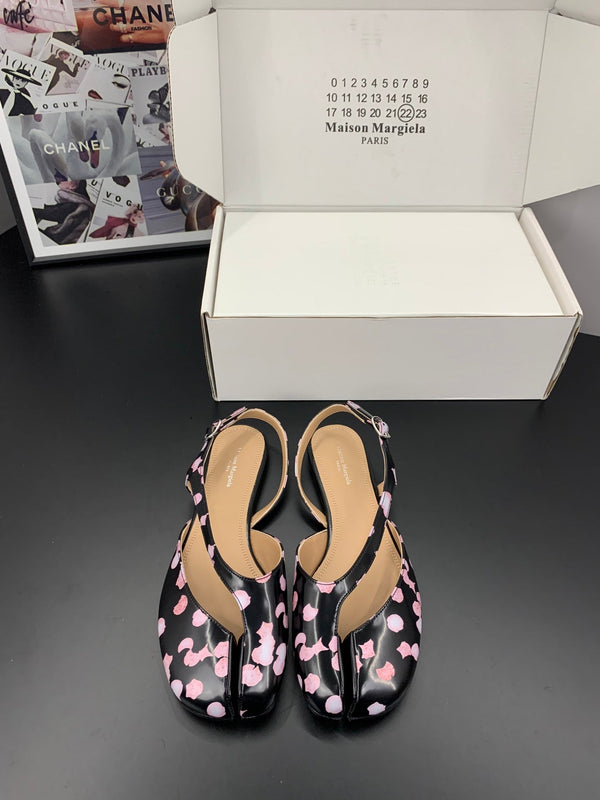 MM Tabi Slingback Flats Black Pink Cowhide 895244