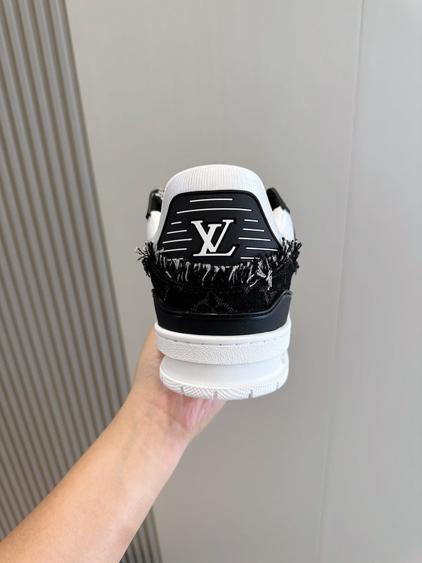 LV TRAINER SNEAKER BLACK MONOGRAM DENIM