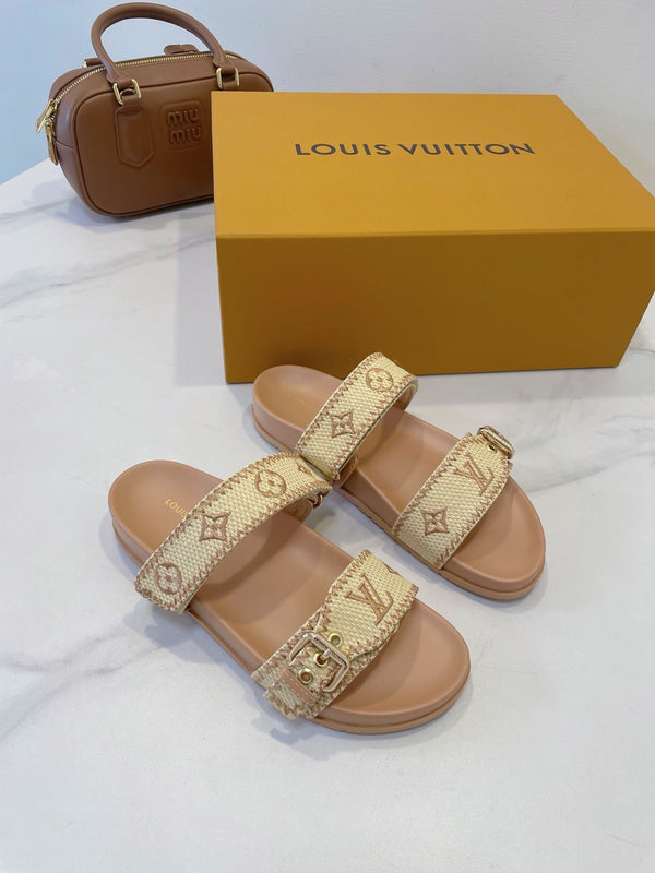 Bom Dia Flat Comfort Mule Beige Monogram Embossed Print Classic 241337