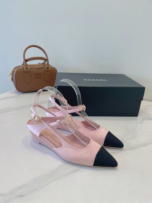 CC 26s T-Strap Slingbacks Black Pink Satin 941622