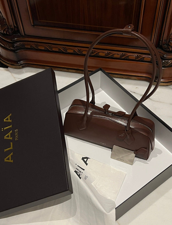 LE TECKEL MEDIUM BAG 33 IN QUINCY BROWN GOATSKIN