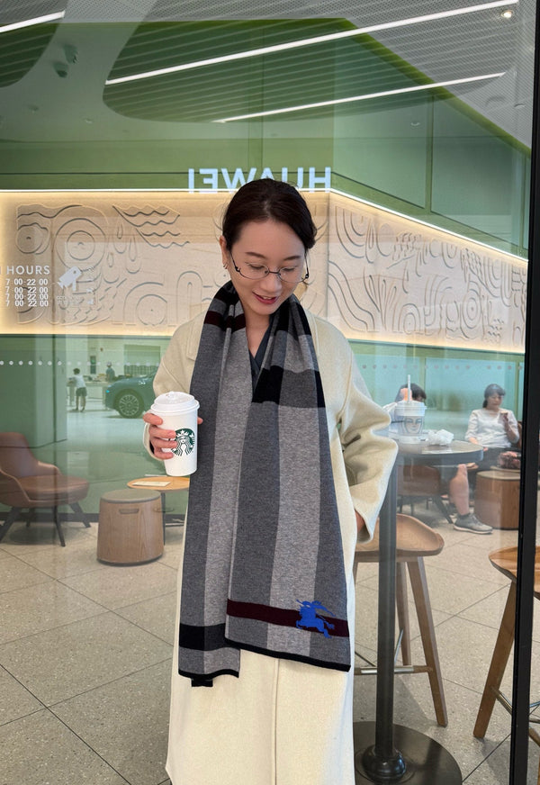 BBR Classic Embroidered Scarf 185CM Gray Black Cashmere 292807
