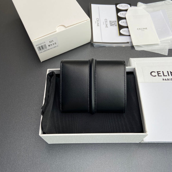 TRIOMPHE 16 Small Trifold Wallet Black Cowhide Leather