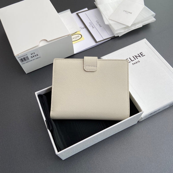 TRIOMPHE Medium Strap Wallet White Grain Cowhide GHW
