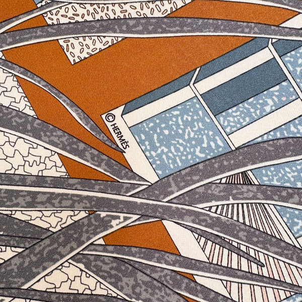 HM 26s Printed Square Scarf 88 In Silk 309440