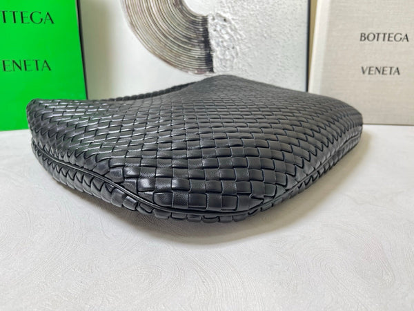 BV Maxi Veneta Bag 59cm Black Intrecciato Leather