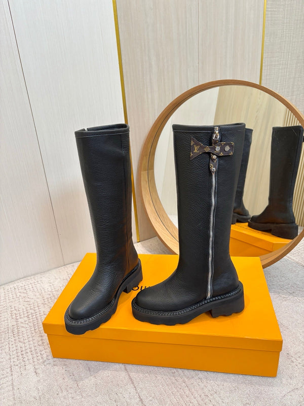 LV Beaubourg High Boot Black Lychee-Patterned Cowhide
