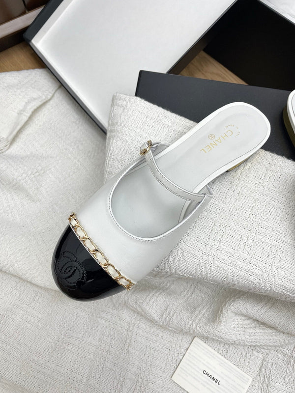 CC 25 Mules Flats White Sheepskin 311500