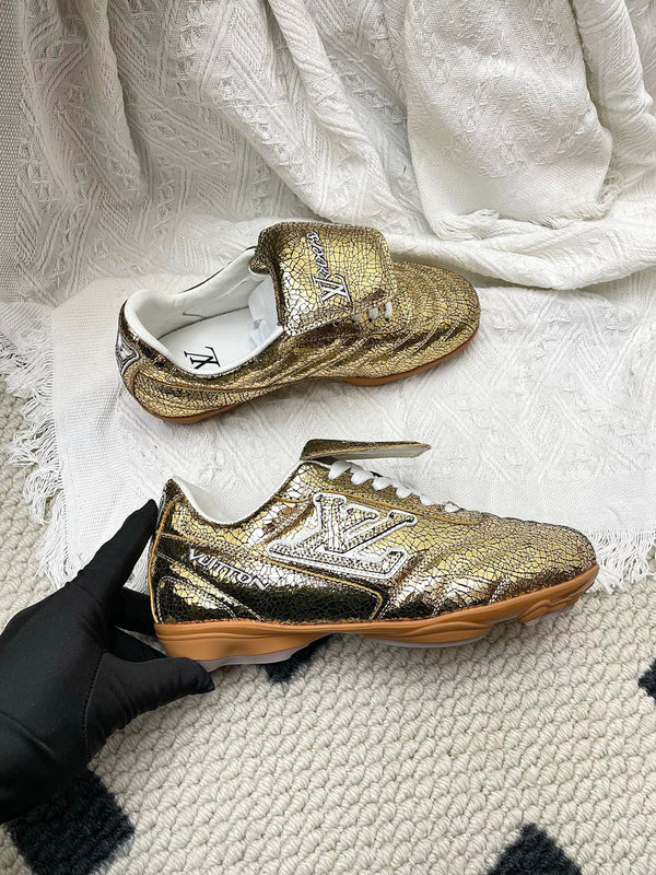 LV Footprint Sneaker Gold Metalic Leather 611172