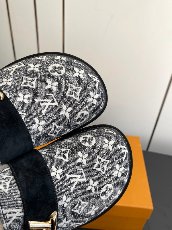 LV Cosy Flat Slippers Comfort Clog Black Grey BeigeLeather  Monogram Fur 533468