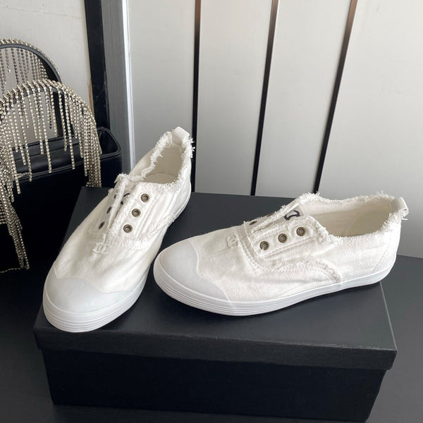 CC 26s Laceless Canvas Sneakers White Canvas 945159