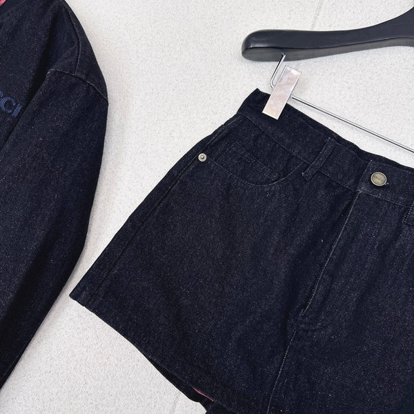 Gucci 25 Denim Short Dark Blue Cotton 596440