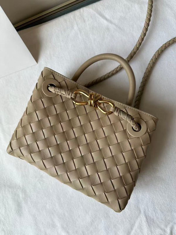 BV Small Andiamo Bag 20cm Light Taupe Intrecciato Leather 291448