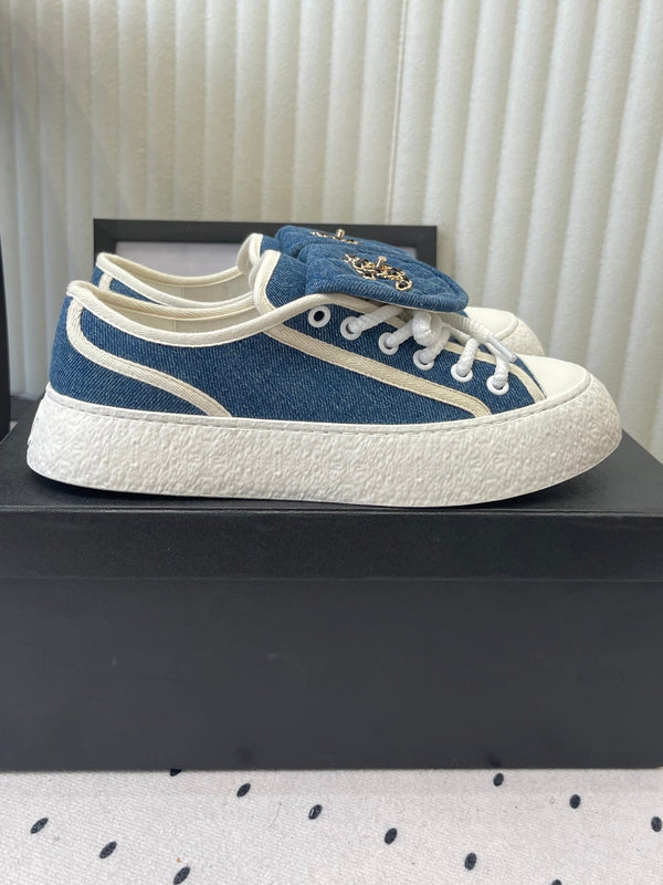 CC 2026s Sneakers Blue White Denim Leather 720090