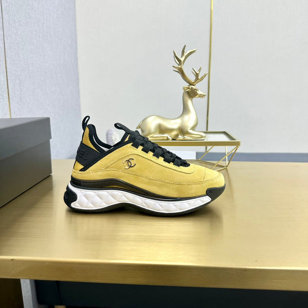 CC 26s Low-Top Chunky Sneakers Yellow Suede Mesh Textile 980822