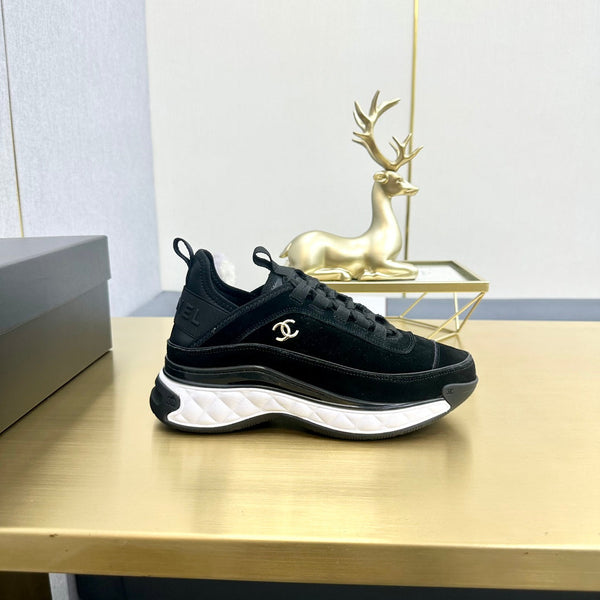 CC 26s Low-Top Chunky Sneakers Black Suede Mesh Textile 980828