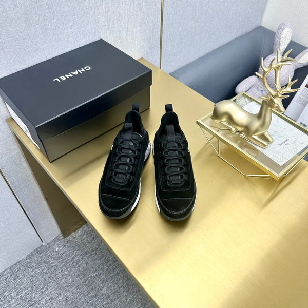 CC 26s Low-Top Chunky Sneakers Black Suede Mesh Textile 980828