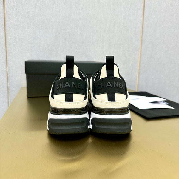 CC 26s Low-Top Chunky Sneakers Ivory Suede Mesh Textile 980832