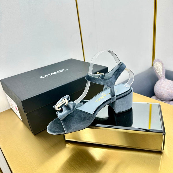 cc 25 bow sandal 50mm blue velvet 238482