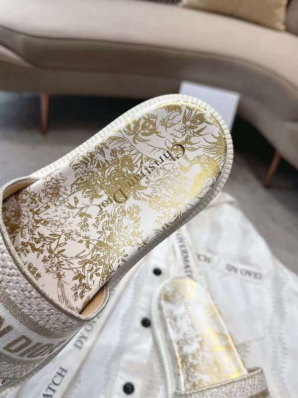 CD 26s Platform Sandals Grey Gold White Leather Fabric 944457