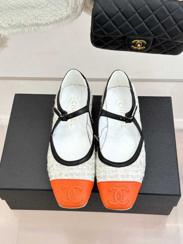 CC 26s Square-Toe Mary Jane Shoes Orange White Tweed Leather 920424