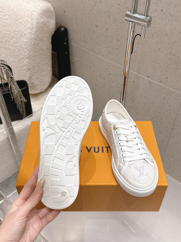 LV x TM Lagoon Sneaker White Monogram Denim 610803