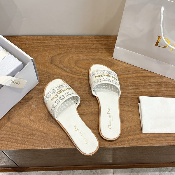 CD 26s Hollow-out Slippers White Leather 998234