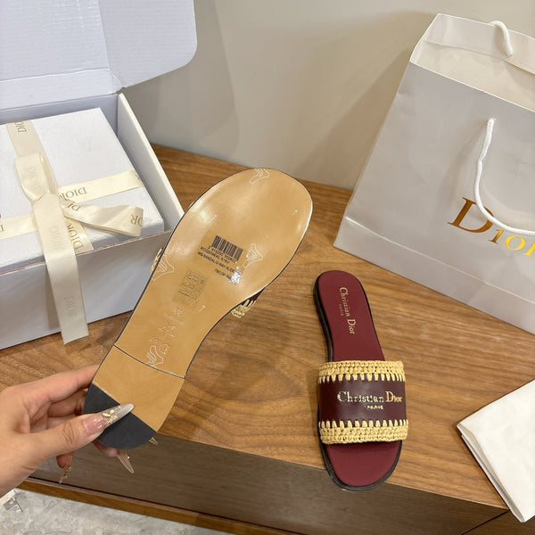 CD 26s Strappy Slippers Burgundy Leather 998643