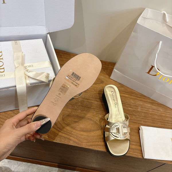 CD 26s D-Club Slides 4.5cm Gold Calfskin 998651