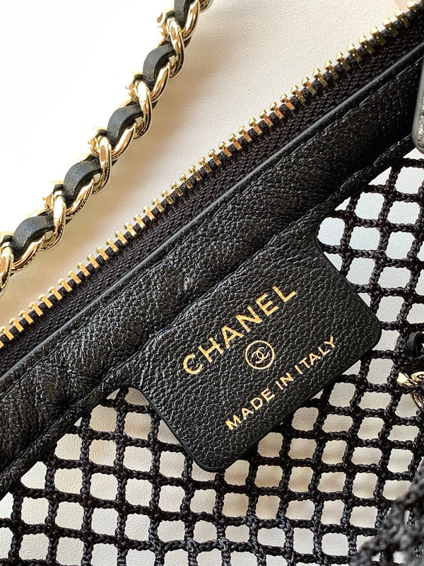 CC 25S Rectangle Black Cluth Bag With Chain