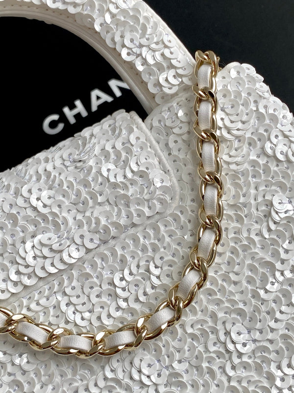CC Kelly Shopper 19cm White Sequin