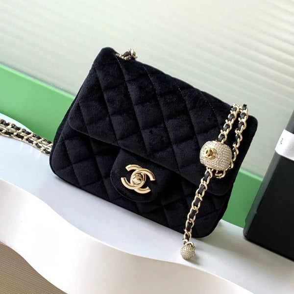 CC 2026 Pearl Crush Mini Square Flap 18cm Velvet Leather