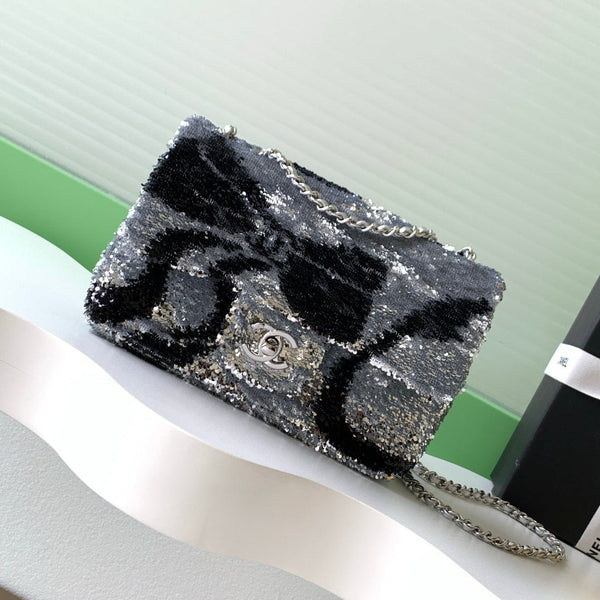 CC 2025 Flap Bag Black Silver Sequin 298201
